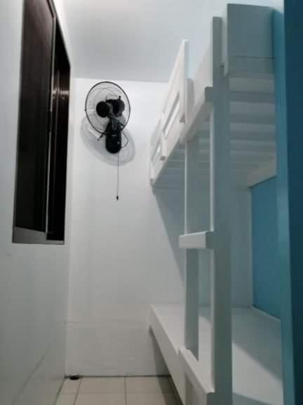 Fabuluz Luxury At Princess Place Malolos Buitenkant foto