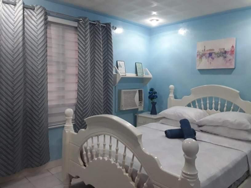 Fabuluz Luxury At Princess Place Malolos Buitenkant foto