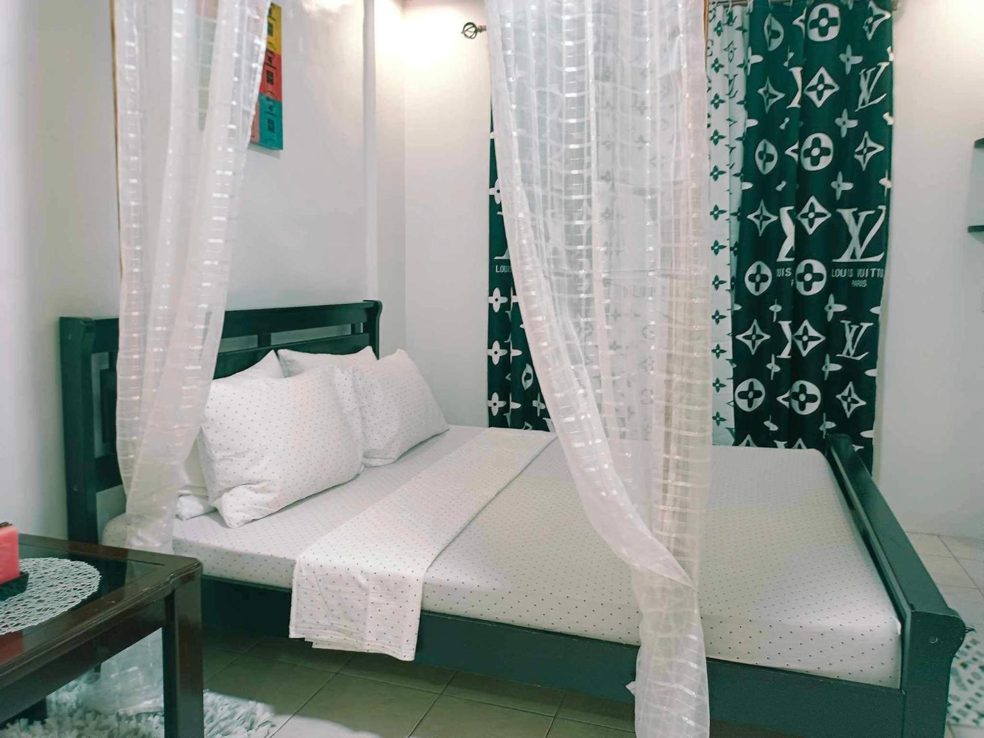 Fabuluz Luxury At Princess Place Malolos Buitenkant foto