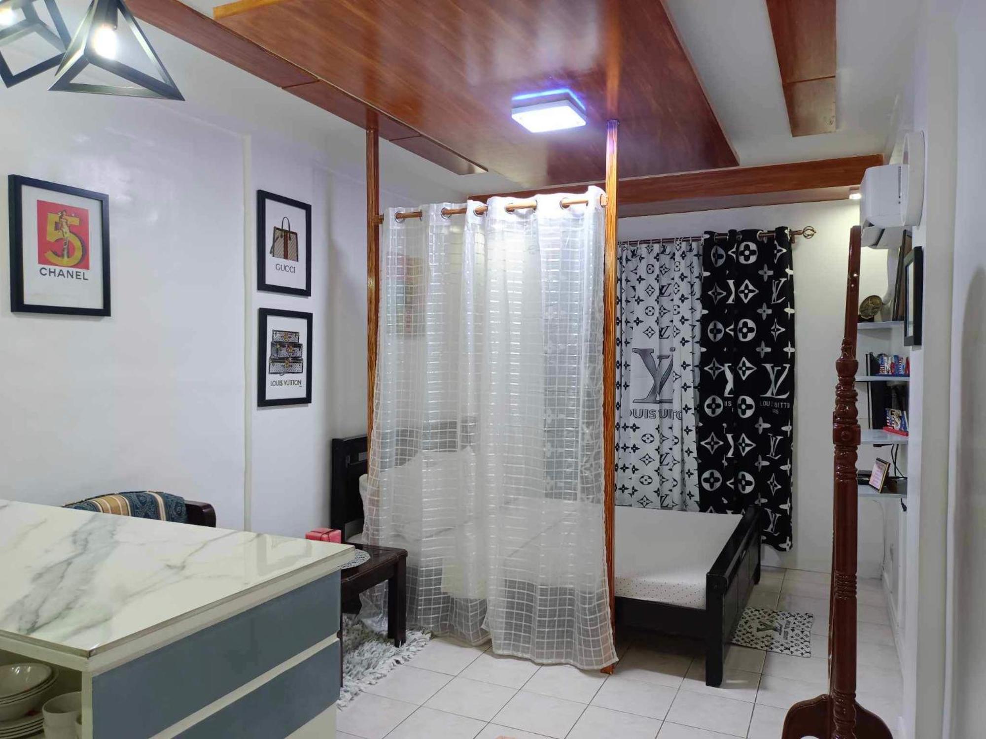Fabuluz Luxury At Princess Place Malolos Buitenkant foto