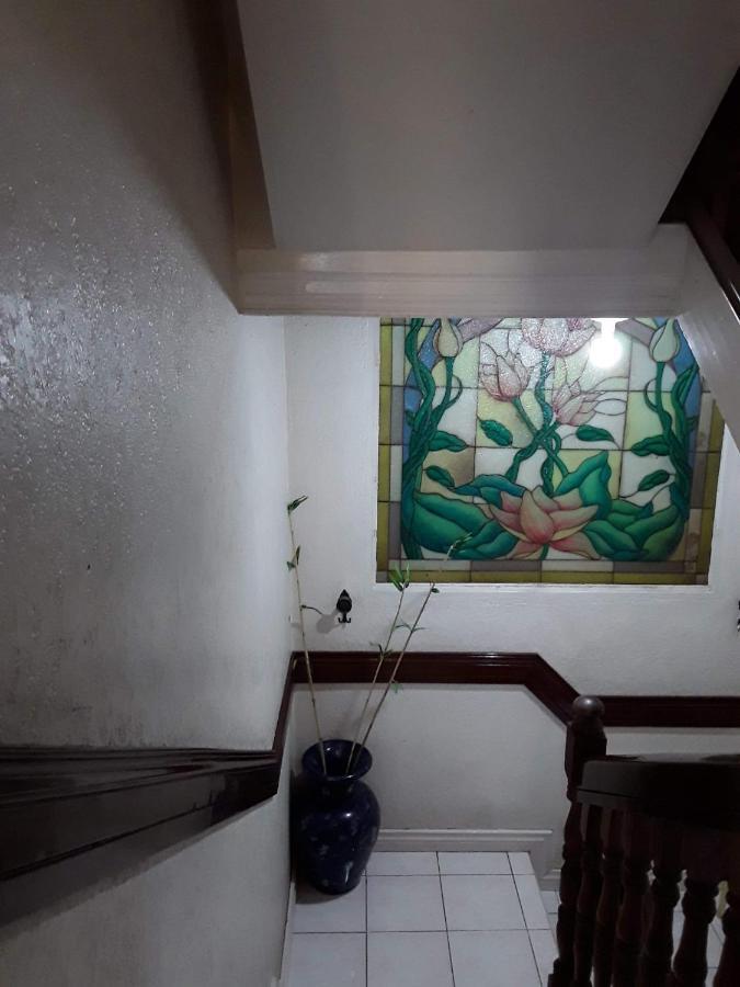 Fabuluz Luxury At Princess Place Malolos Buitenkant foto